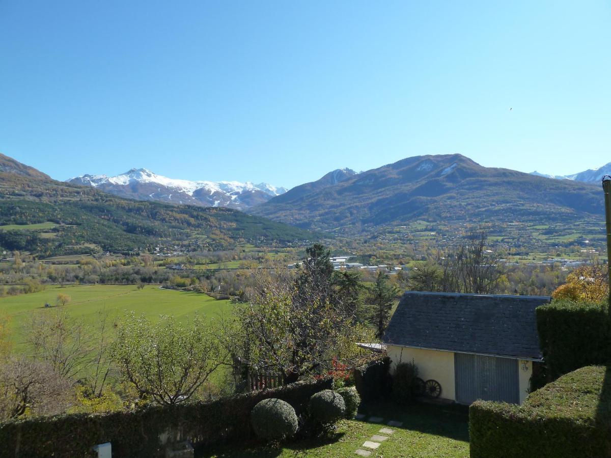 엠브룬 Vue Sur Les Montagnes 아파트 외부 사진